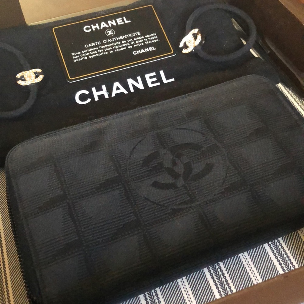 Authentic Chanel Travel Line Zip Wallet